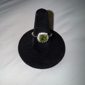 🖤Genuine peridot 💍